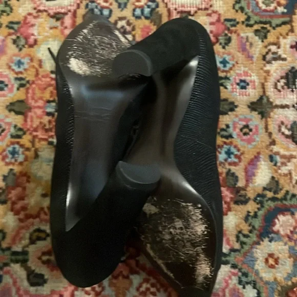 Stuart Weitzman heels with wood look toes! - Picture 6 of 8